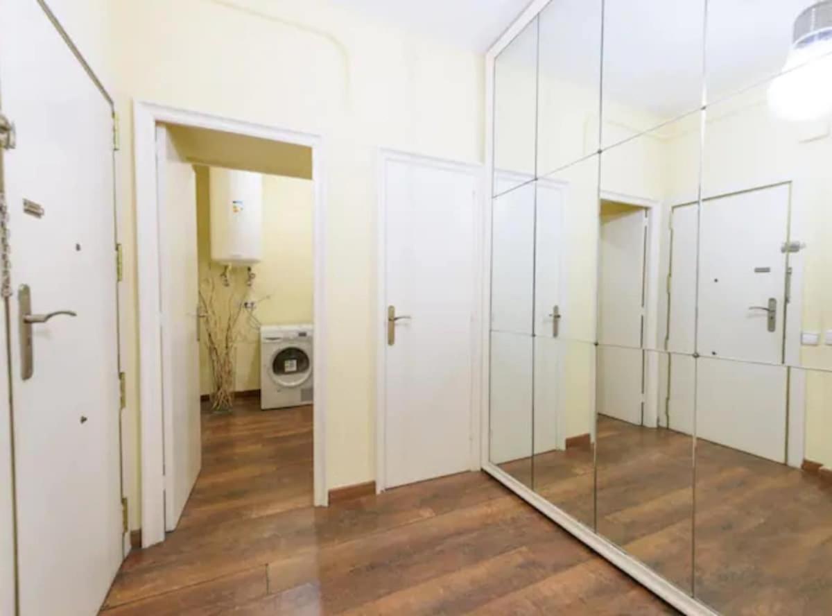 Appartement Ramblas Spacious & Design 4br Flat With Balcony 15m Ramblas *