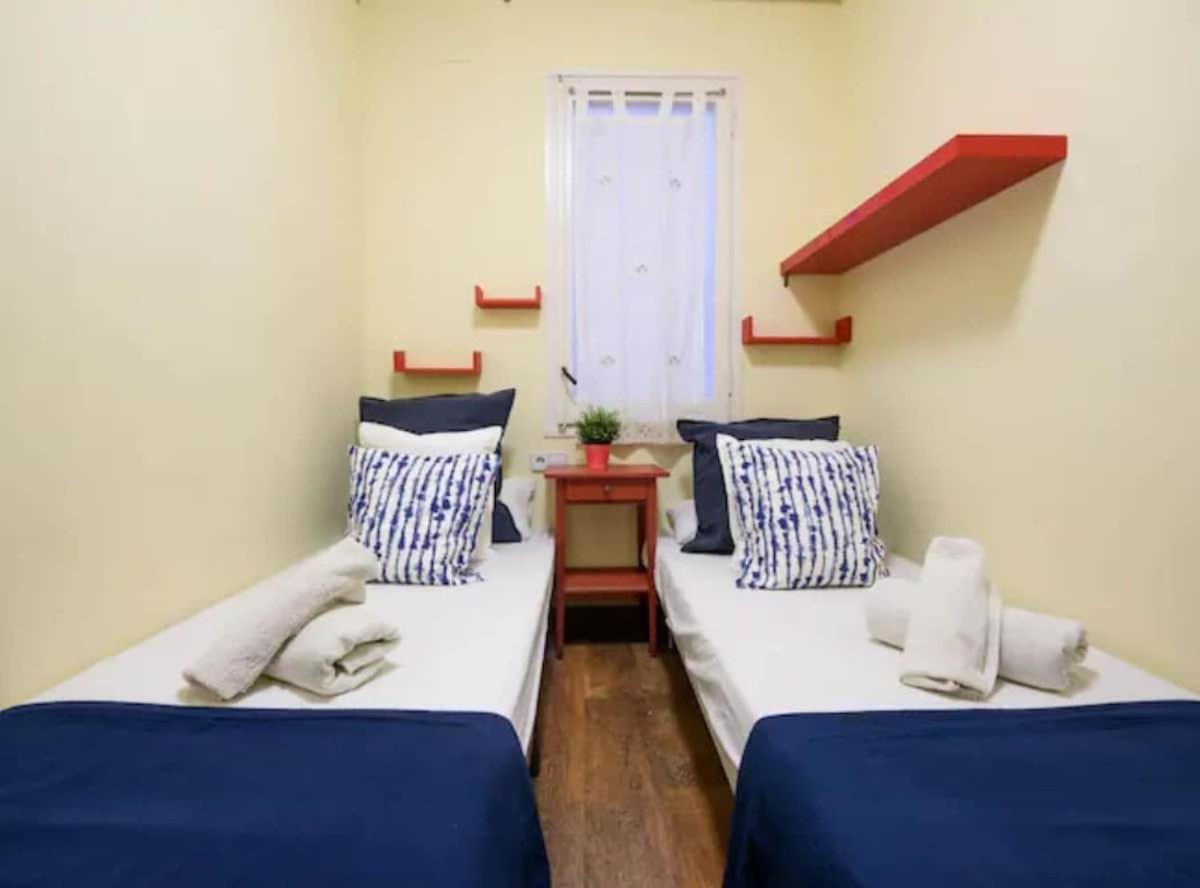 Ramblas Spacious & Design 4br Flat With Balcony 15m Ramblas Appartement